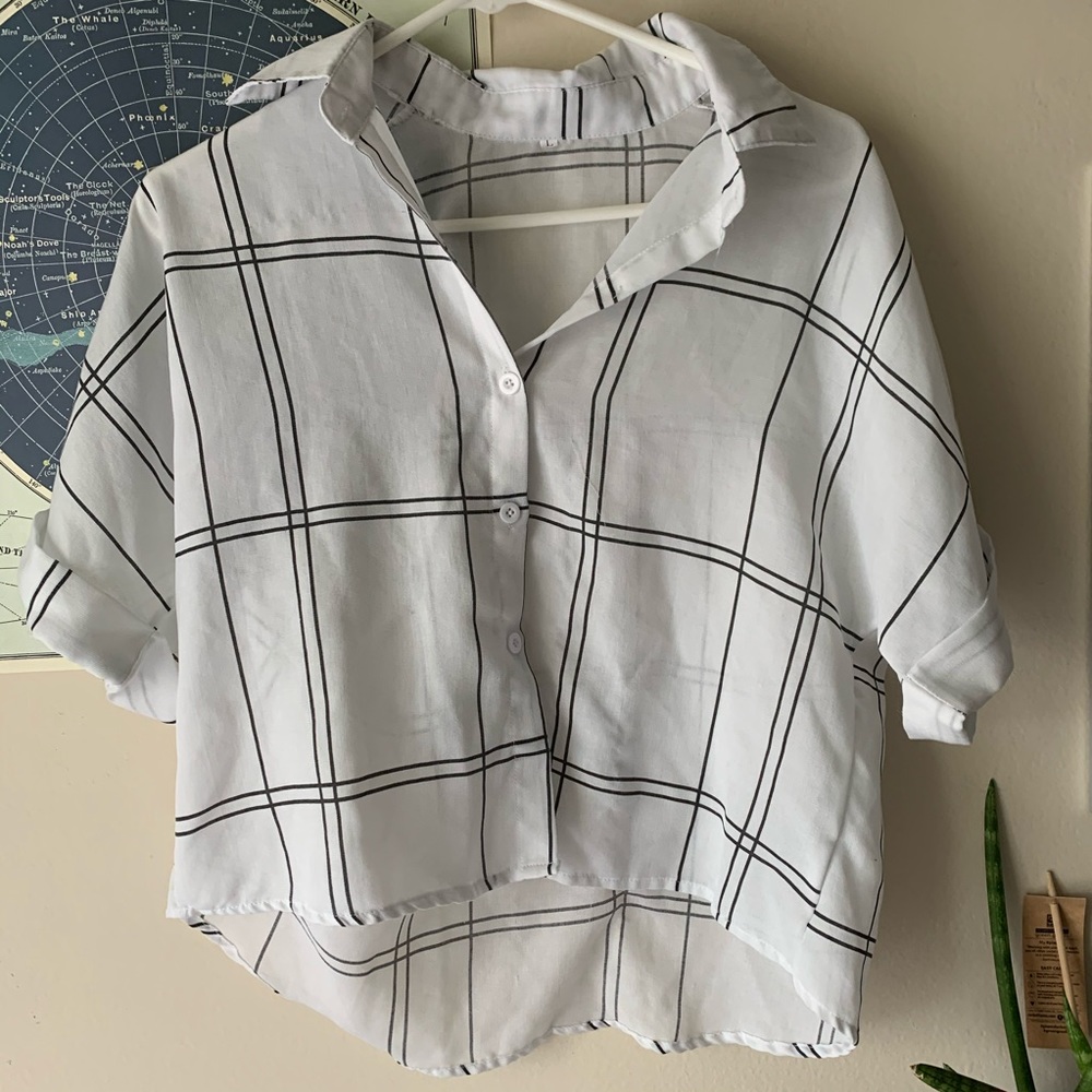 Button down shirt 🖤